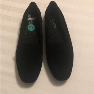 7.5 black flats